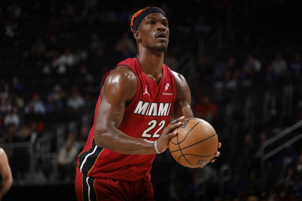 中的表现也 中的表现也