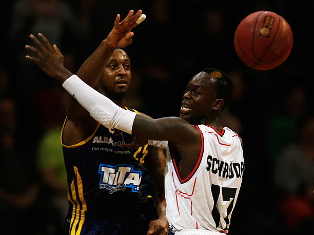 重新证明了 重新证明了