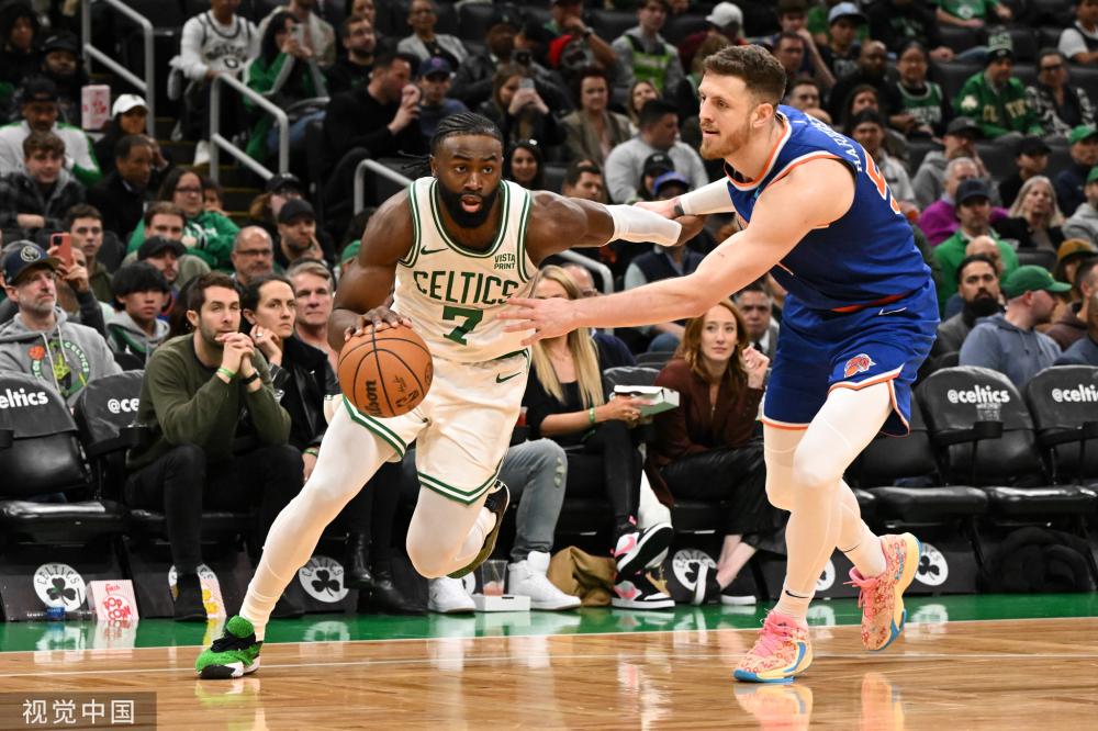 赛中尤其突 赛中尤其突